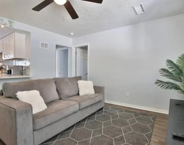 3113 Mcintosh Road - Photo Thumbnail 18