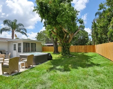5622 S Lockwood Ridge Road - Photo Thumbnail 4