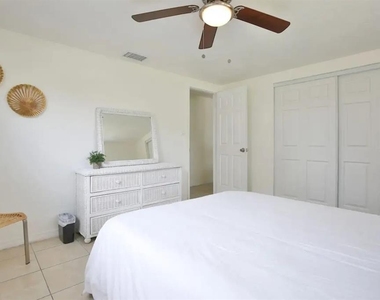 5622 S Lockwood Ridge Road - Photo Thumbnail 21