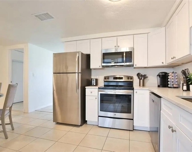5622 S Lockwood Ridge Road - Photo Thumbnail 17