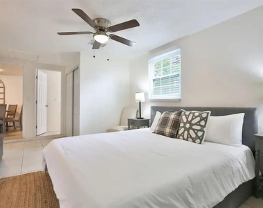 5622 S Lockwood Ridge Road - Photo Thumbnail 11