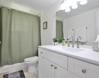 5622 S Lockwood Ridge Road - Photo Thumbnail 20