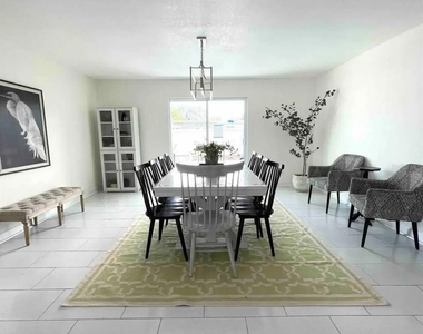 2539 Trinidad Street - Photo Thumbnail 20