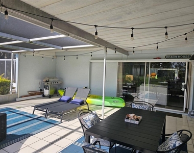 6147 43rd Street W - Photo Thumbnail 25