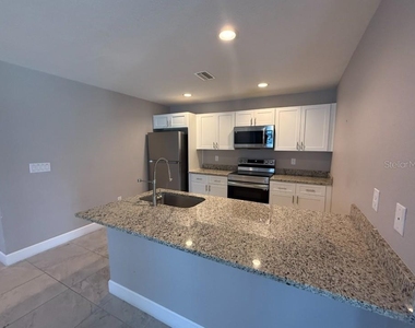 113 Boundary Boulevard - Photo Thumbnail 3