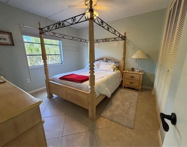 3806 Gulf Of Mexico Drive - Photo Thumbnail 15