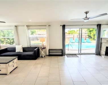 4515 Spahn Street - Photo Thumbnail 8