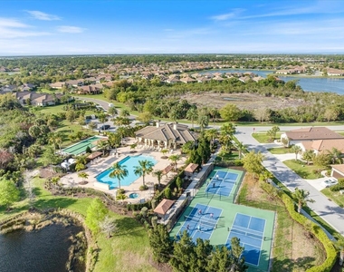 229 Livorno Way - Photo Thumbnail 27