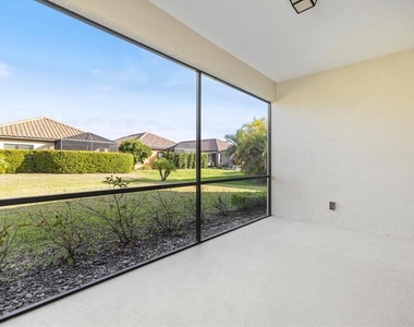 229 Livorno Way - Photo Thumbnail 16