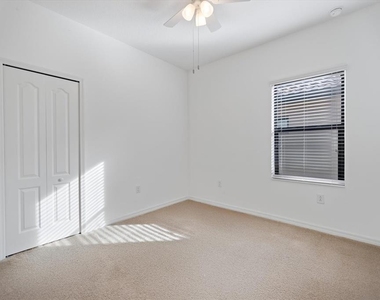 229 Livorno Way - Photo Thumbnail 12