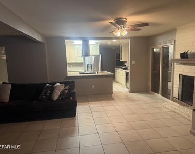 6437 Dawn Drive - Photo Thumbnail 6