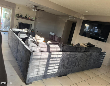 6437 Dawn Drive - Photo Thumbnail 1