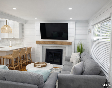 74 Oldfield Drive - Photo Thumbnail 3