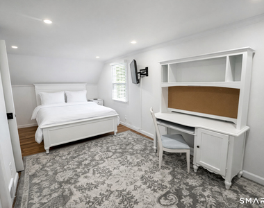 74 Oldfield Drive - Photo Thumbnail 4