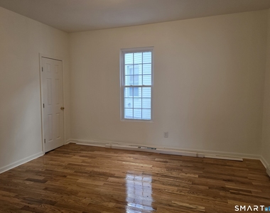 120 Easton Avenue - Photo Thumbnail 8