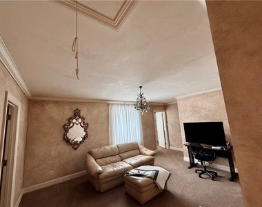 206 Fairview Rd - Photo Thumbnail 12