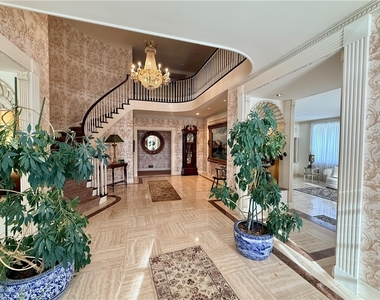 206 Fairview Rd - Photo Thumbnail 19