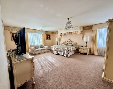 206 Fairview Rd - Photo Thumbnail 6