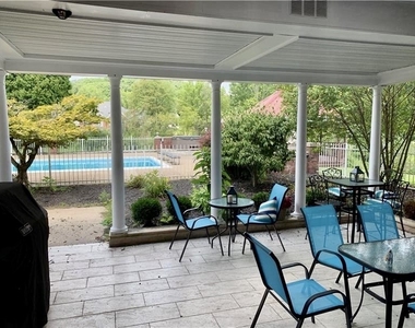 206 Fairview Rd - Photo Thumbnail 20