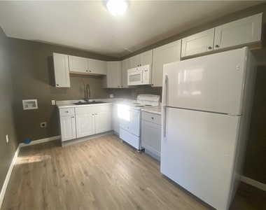 407 N Pittsburgh St - Photo Thumbnail 23