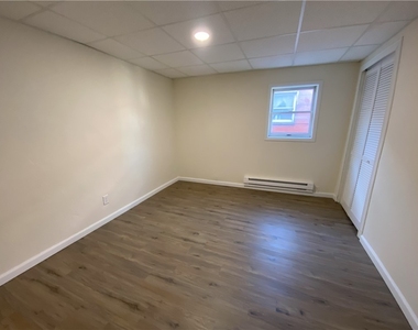 407 N Pittsburgh St - Photo Thumbnail 12