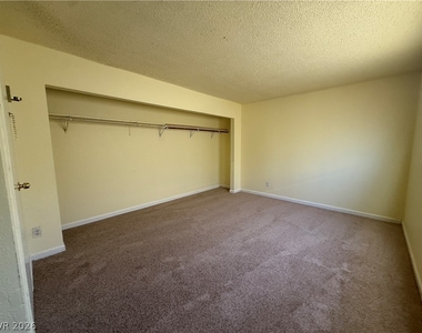 1309 N 23rd Street - Photo Thumbnail 11