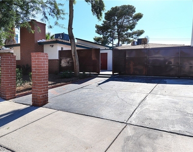 2100 Santa Ynez Drive - Photo Thumbnail 1