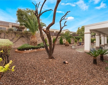 2565 Leighton Avenue - Photo Thumbnail 32