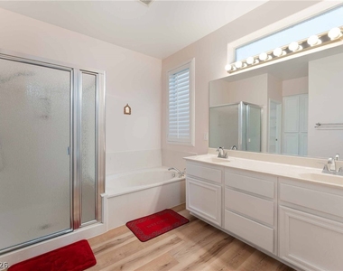 2565 Leighton Avenue - Photo Thumbnail 28