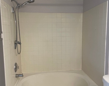 5055 W Hacienda Avenue - Photo Thumbnail 24