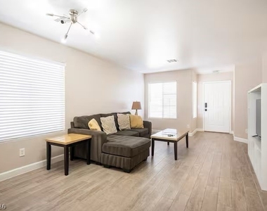 4995 Nardini Avenue - Photo Thumbnail 36
