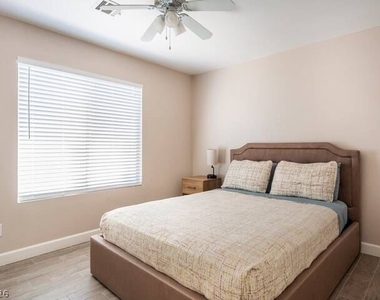 4995 Nardini Avenue - Photo Thumbnail 12
