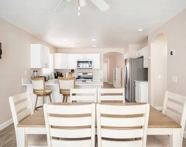 4995 Nardini Avenue - Photo Thumbnail 28