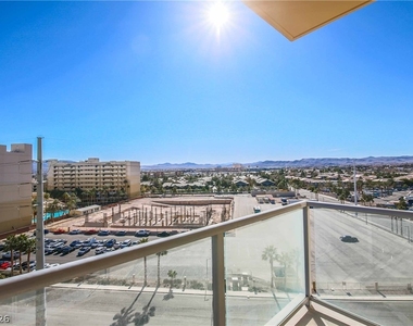8255 Las Vegas Boulevard - Photo Thumbnail 14