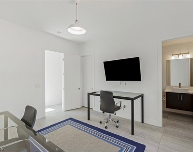 47 Pristine Glen Street - Photo Thumbnail 29