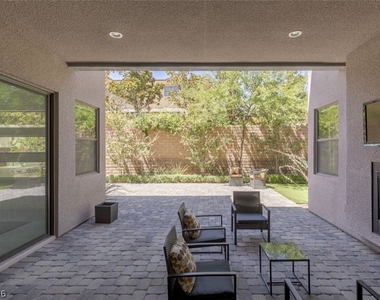 47 Pristine Glen Street - Photo Thumbnail 55
