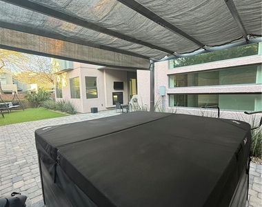 47 Pristine Glen Street - Photo Thumbnail 59