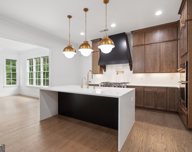 2045 Kent Court - Photo Thumbnail 24