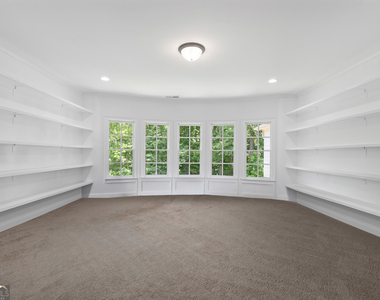 2045 Kent Court - Photo Thumbnail 48