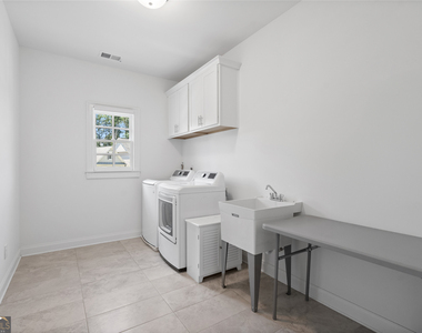 2045 Kent Court - Photo Thumbnail 70