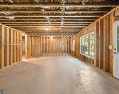 2045 Kent Court - Photo Thumbnail 73