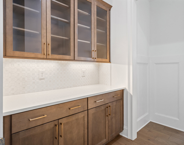 2045 Kent Court - Photo Thumbnail 30