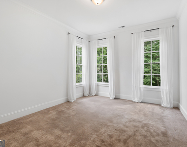 2045 Kent Court - Photo Thumbnail 49
