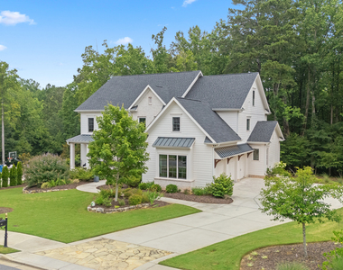 2045 Kent Court - Photo Thumbnail 1