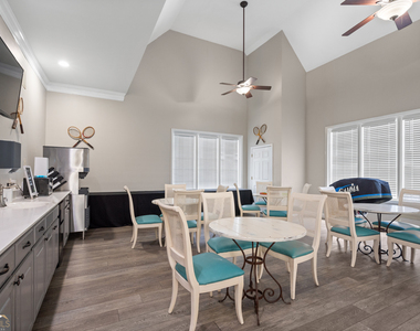 2045 Kent Court - Photo Thumbnail 92