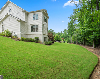 2045 Kent Court - Photo Thumbnail 15