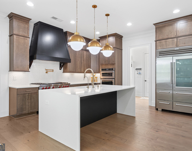 2045 Kent Court - Photo Thumbnail 25