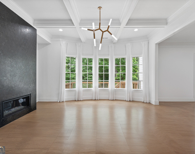 2045 Kent Court - Photo Thumbnail 35