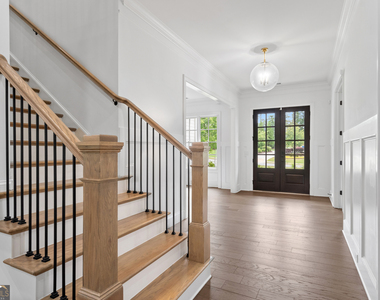 2045 Kent Court - Photo Thumbnail 16