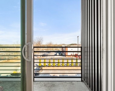 1155 Custer Avenue Se - Photo Thumbnail 6